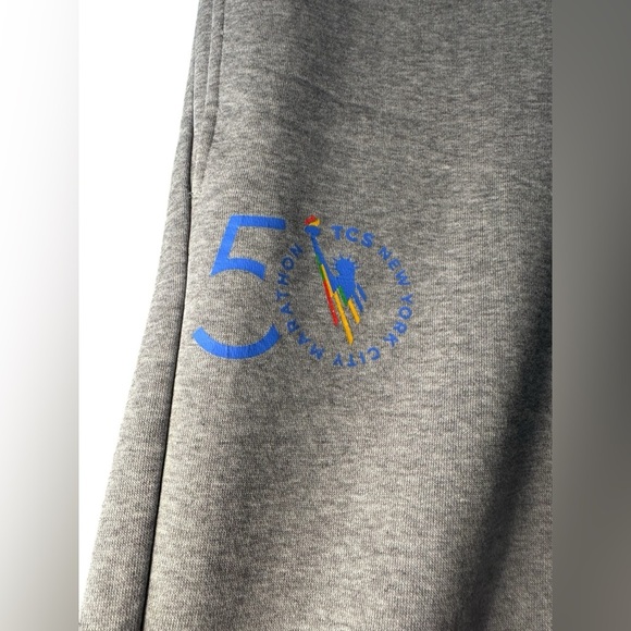 New Balance x NYC Marathon Gray Joggers Men’s Size L - Picture 2 of 10
